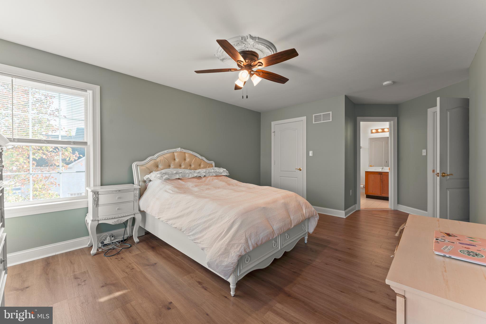 LEDERACH GOLF FAIRWY - Residential