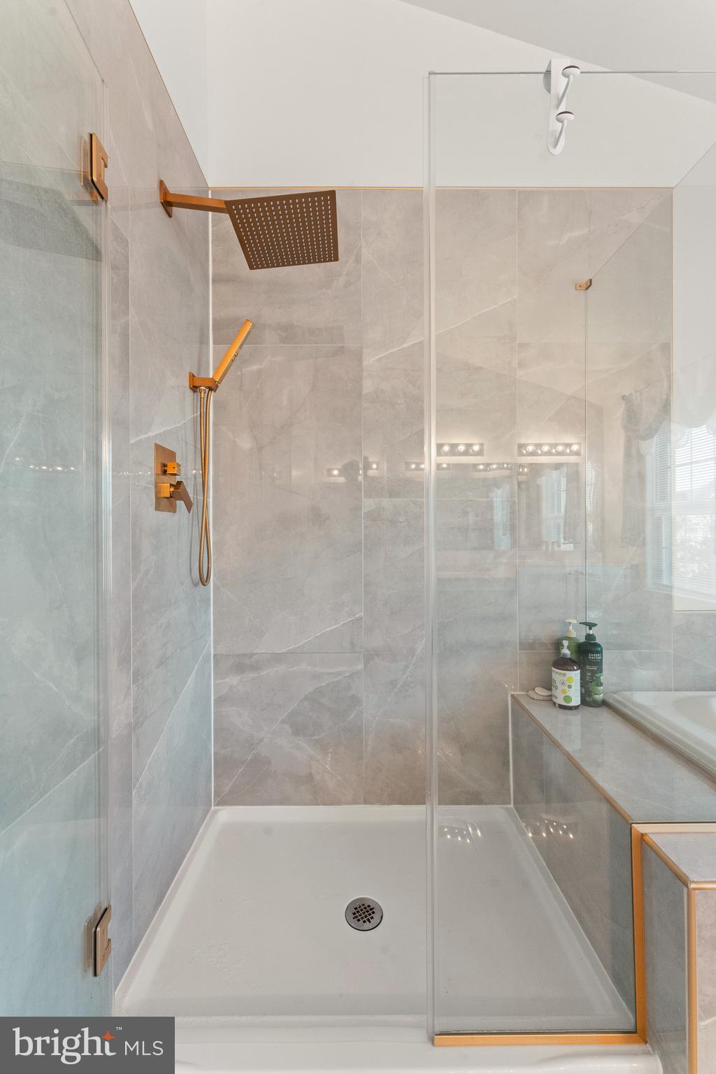 LEDERACH GOLF FAIRWY - Residential