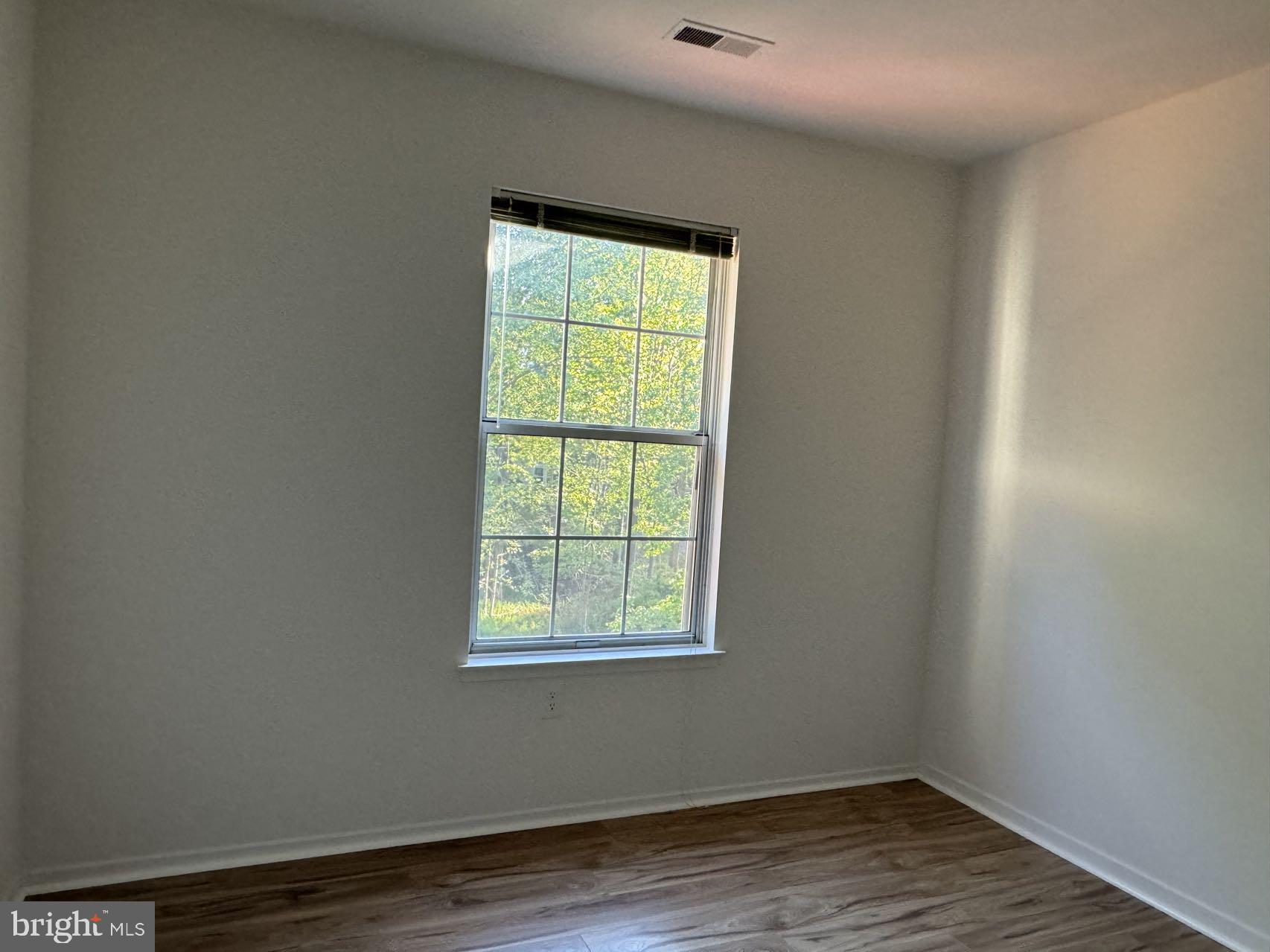 POTOMAC RIDGE - Residential Lease