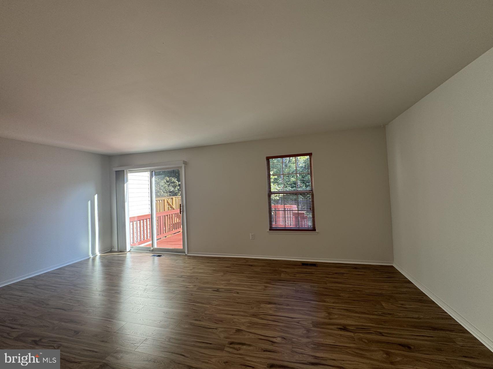 POTOMAC RIDGE - Residential Lease