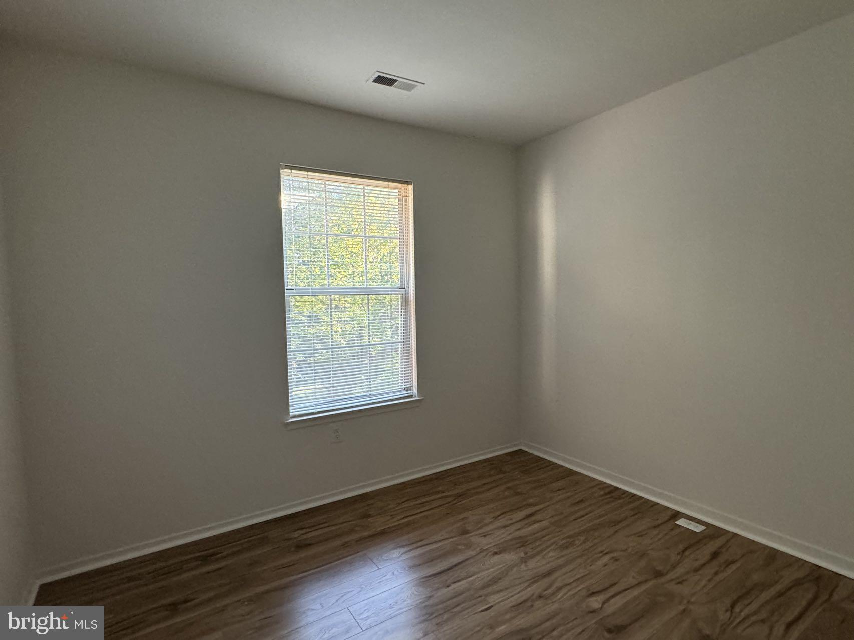 POTOMAC RIDGE - Residential Lease