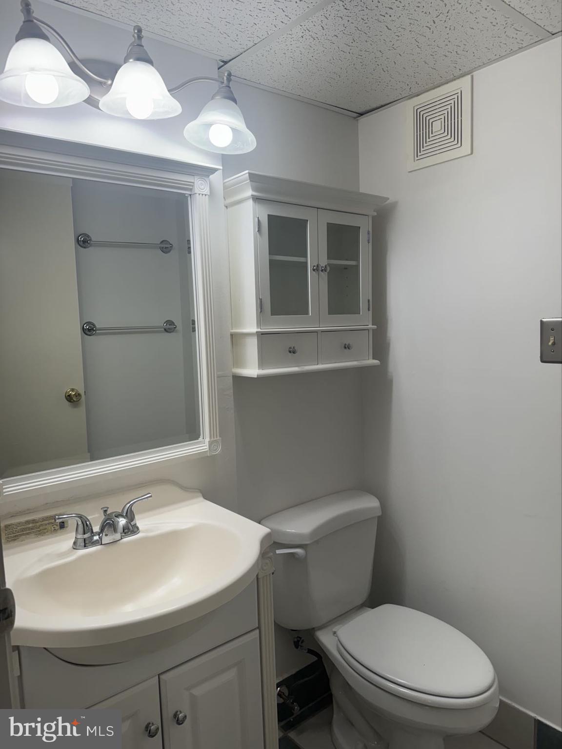 POTOMAC RIDGE - Residential Lease