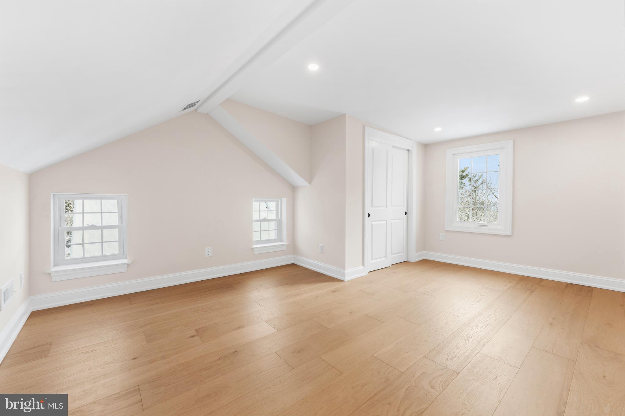 NORTH WAYNE - Residential