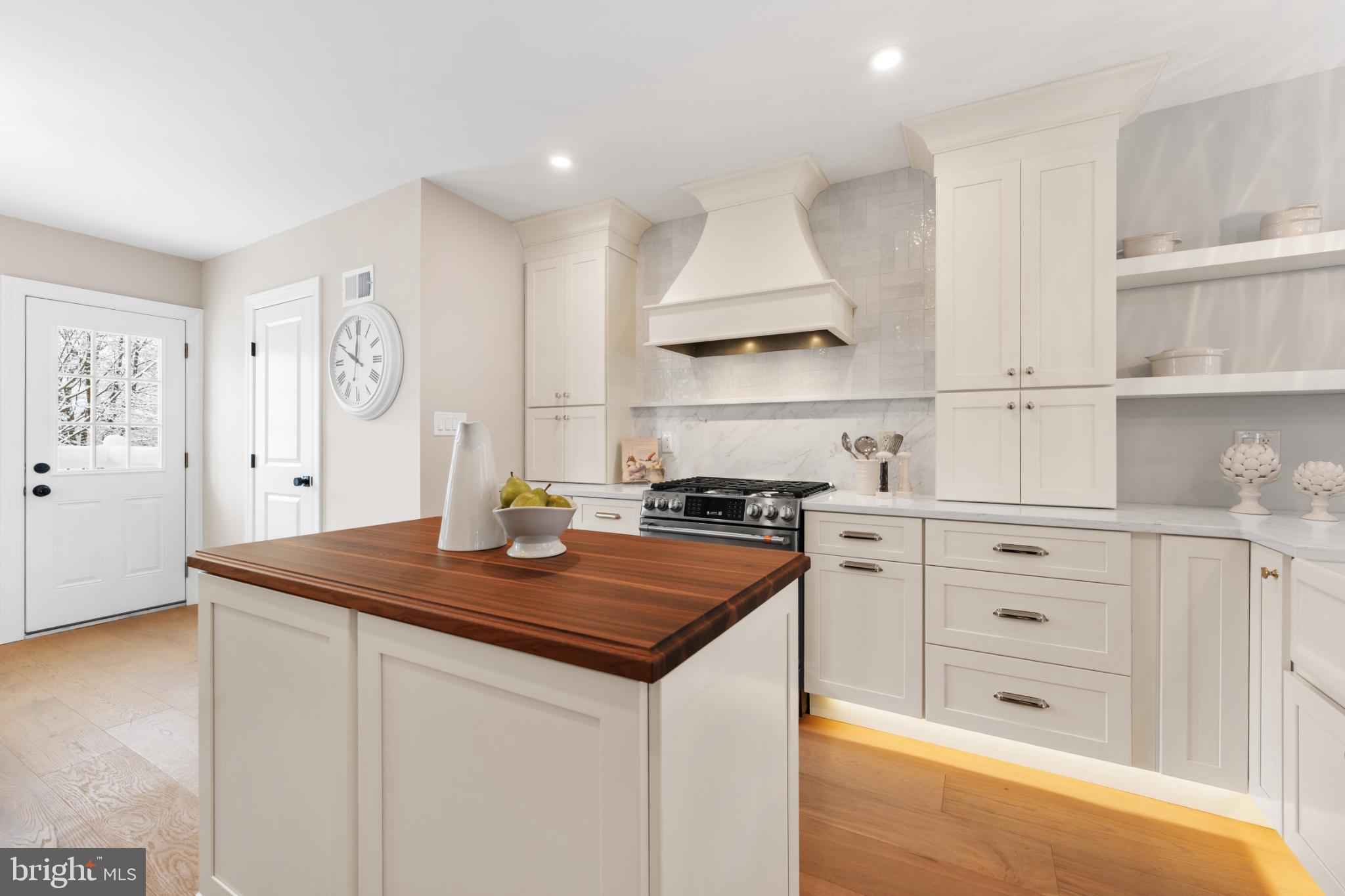 NORTH WAYNE - Residential