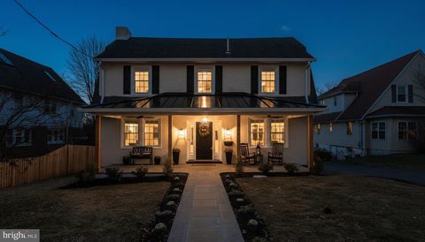 Tiny photo for 466 St Davids Avenue, WAYNE, PA 19087 (MLS # PADE2105418)