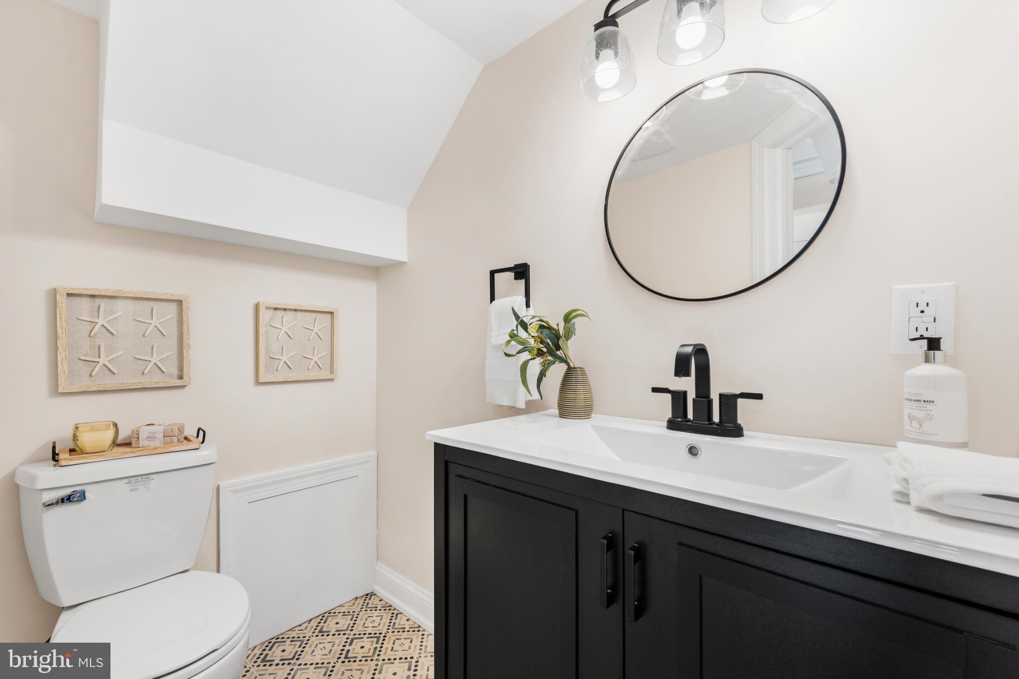 NORTH WAYNE - Residential