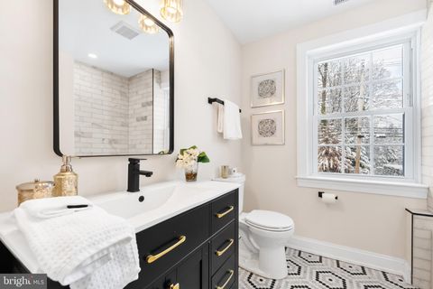 Tiny photo for 466 St Davids Avenue, WAYNE, PA 19087 (MLS # PADE2105418)