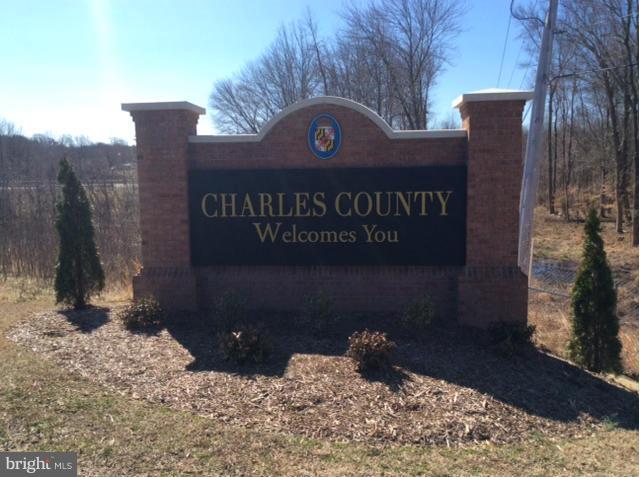 WESTCHESTER SQUARE - Residential