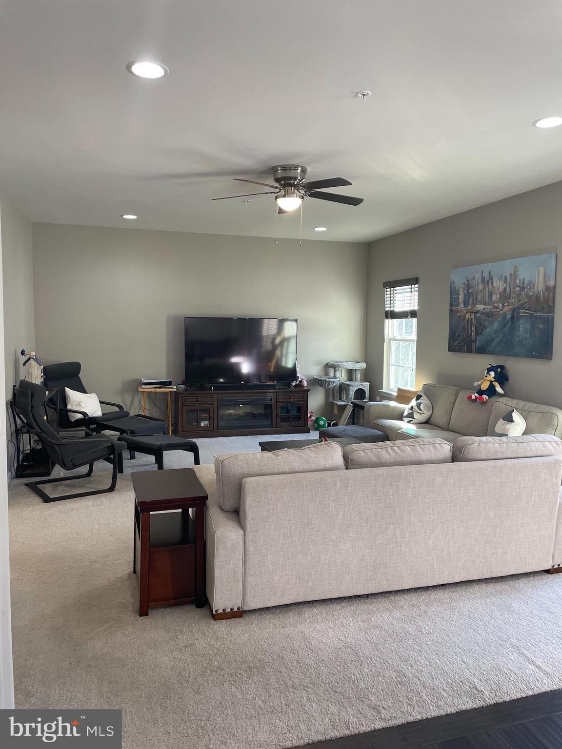 HOLLY RIDGE - Residential