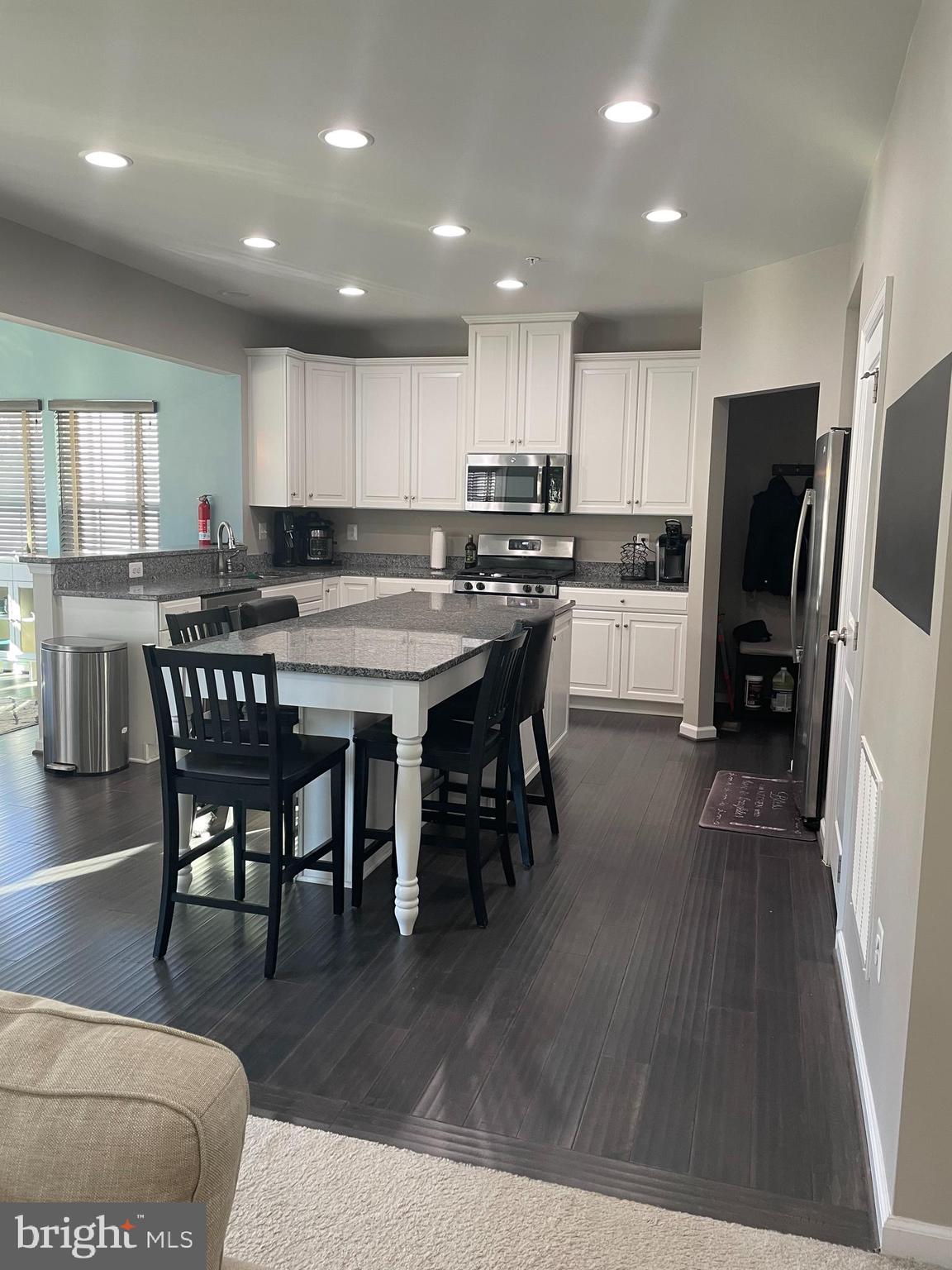 HOLLY RIDGE - Residential