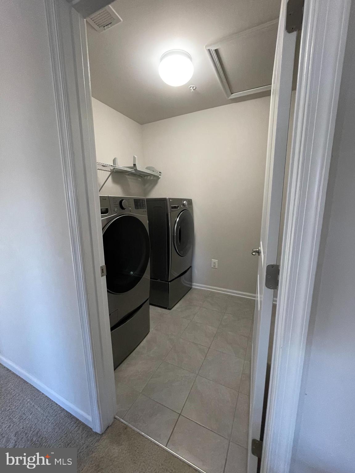 HOLLY RIDGE - Residential