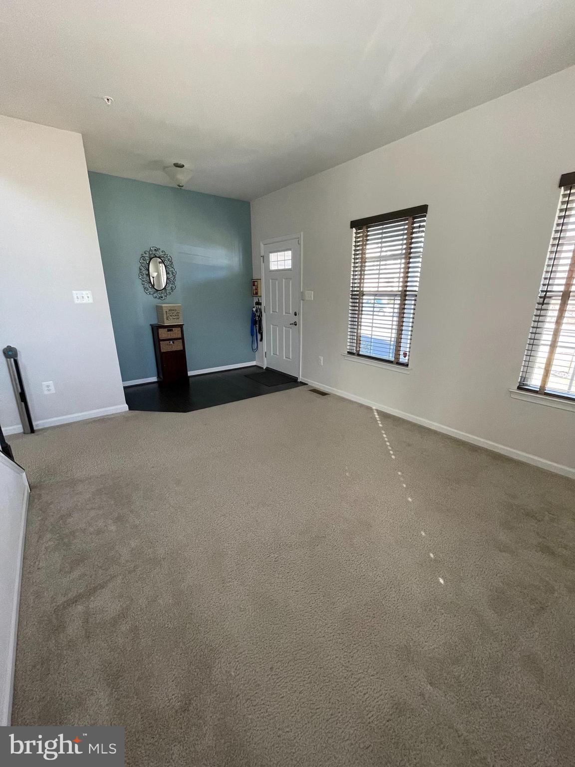 HOLLY RIDGE - Residential