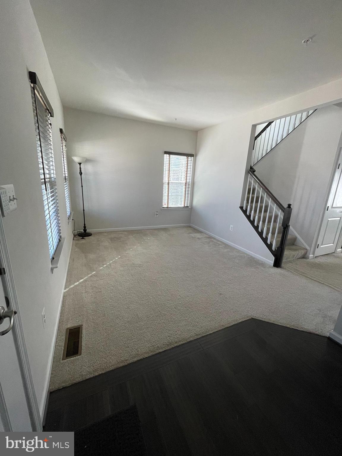 HOLLY RIDGE - Residential