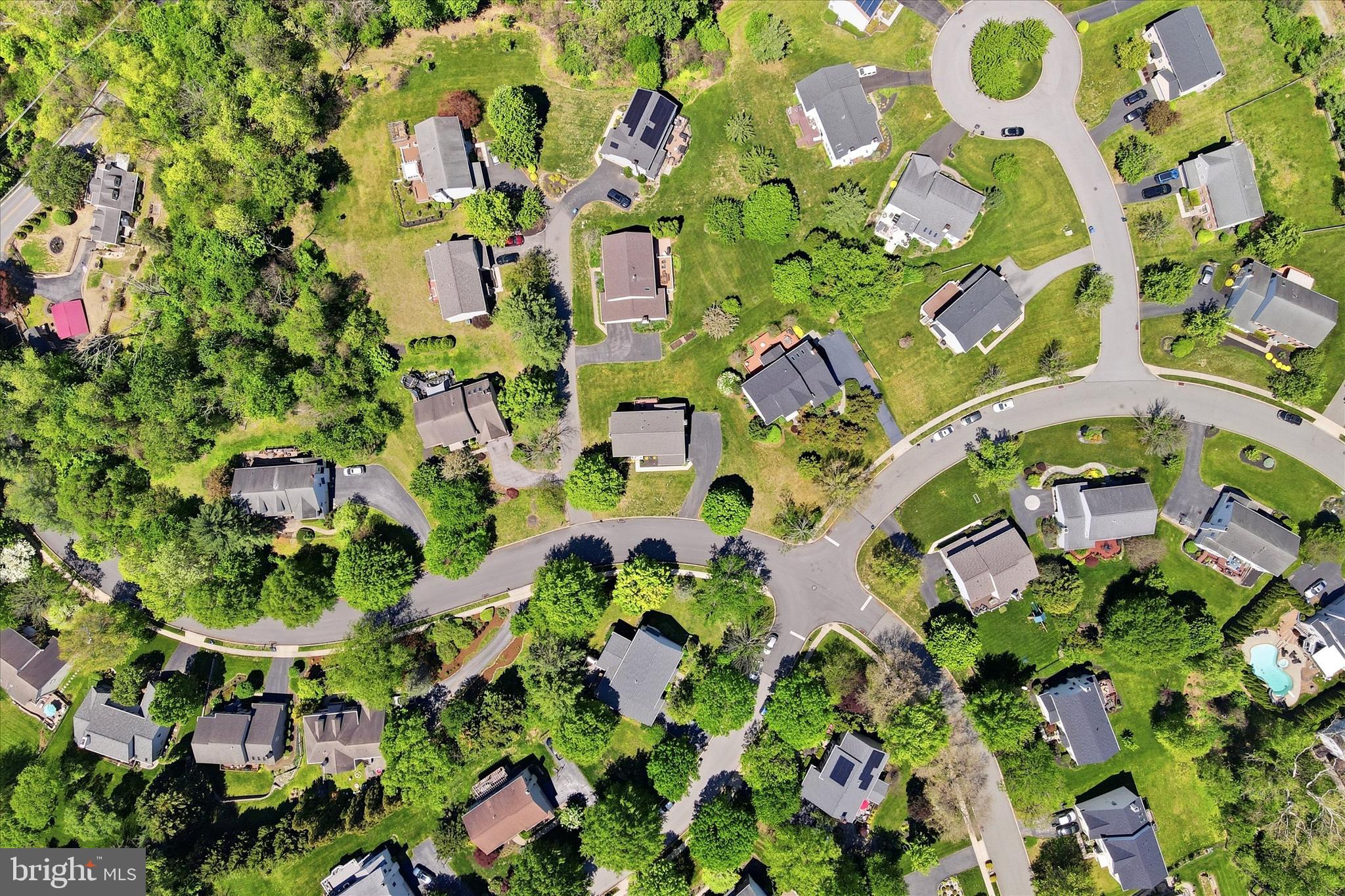 OLD MILL POINTE - Residential