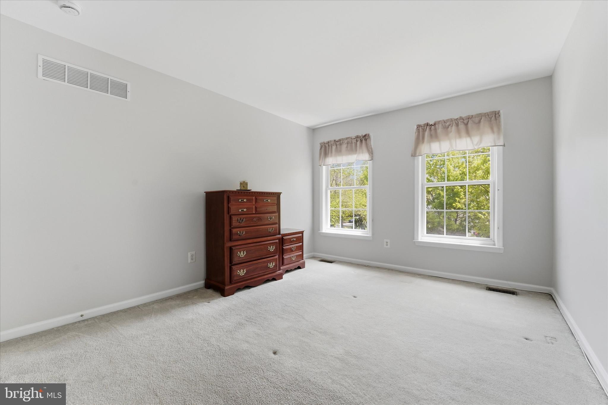 OLD MILL POINTE - Residential