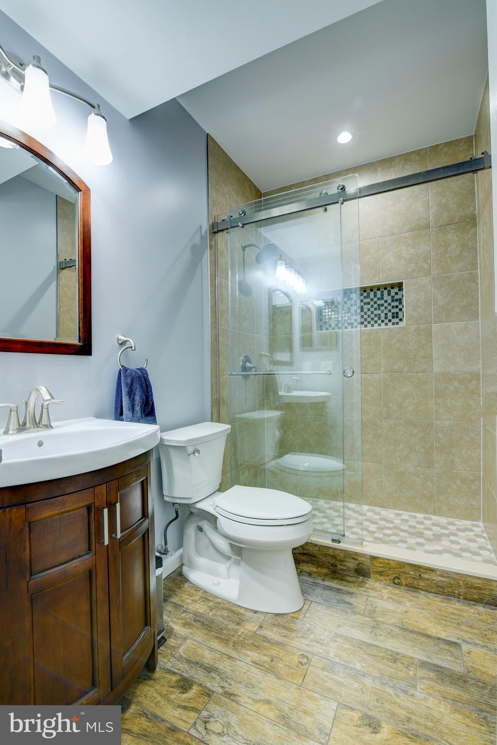 DOMINION VALLEY COUNTRY CLUB - Residential