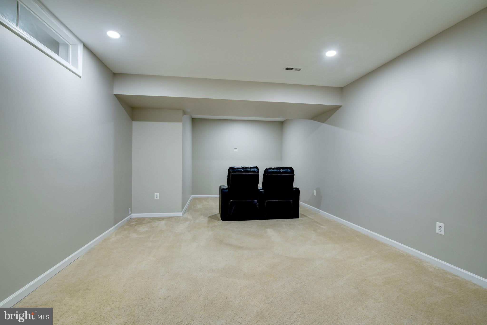 DOMINION VALLEY COUNTRY CLUB - Residential