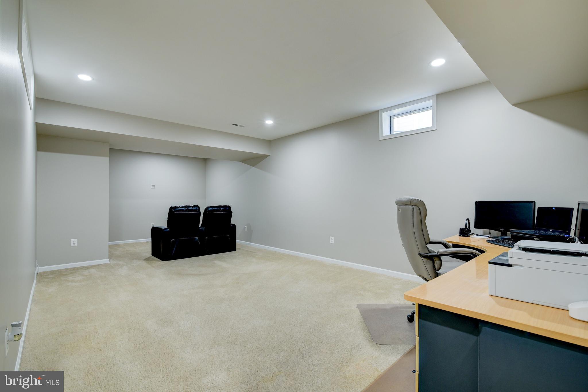 DOMINION VALLEY COUNTRY CLUB - Residential