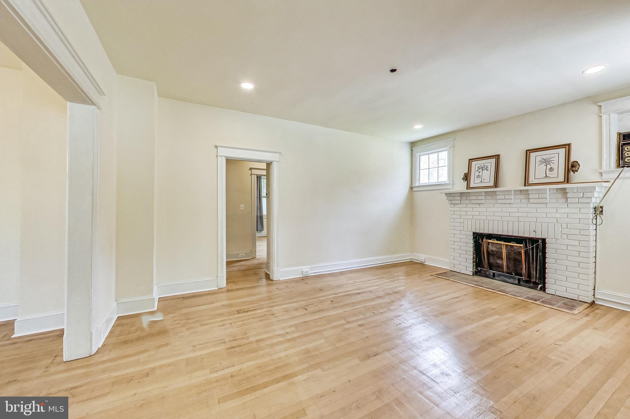 WHEATON OUT RES. (1) - Residential Lease