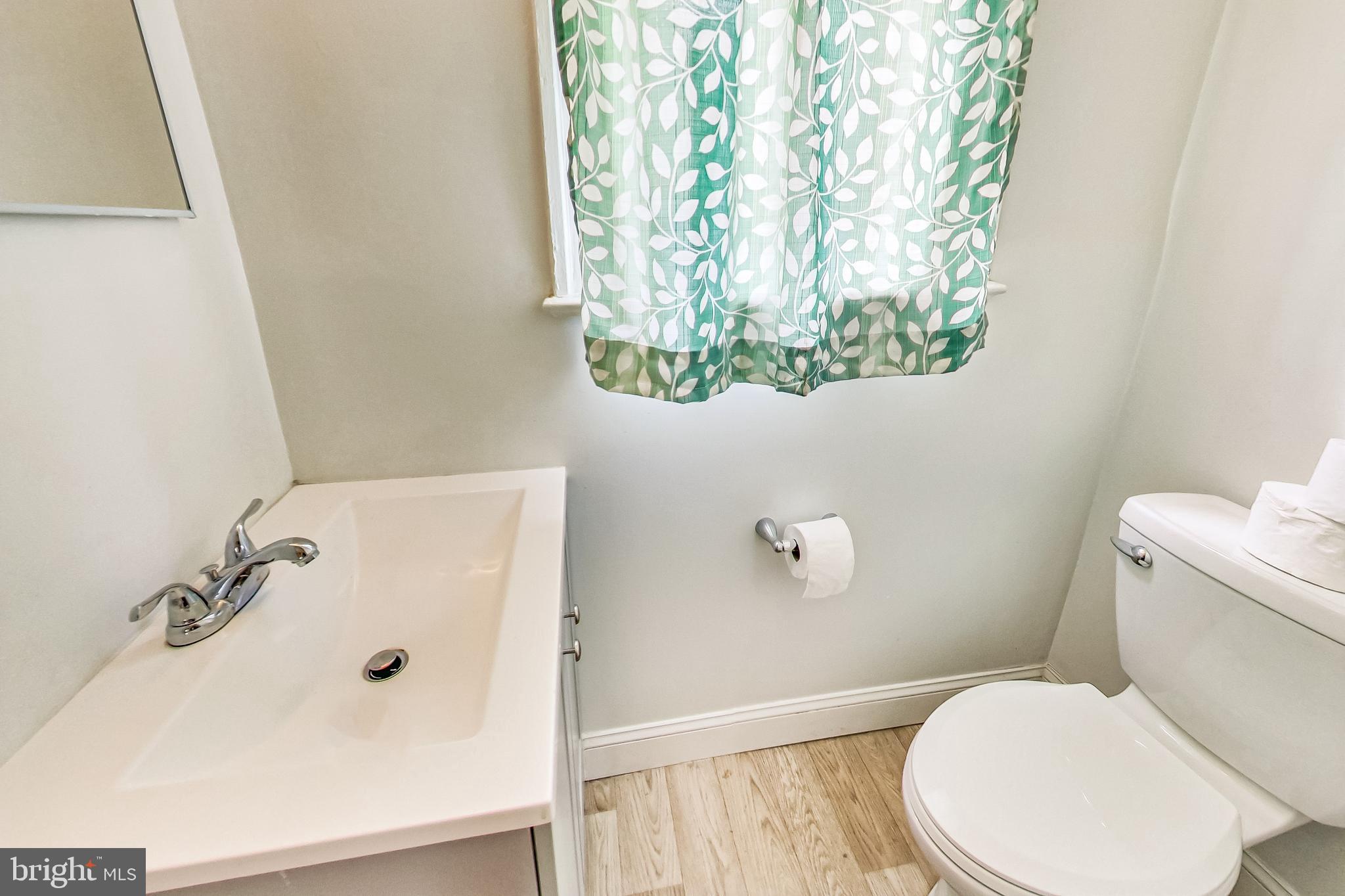 WHEATON OUT RES. (1) - Residential Lease