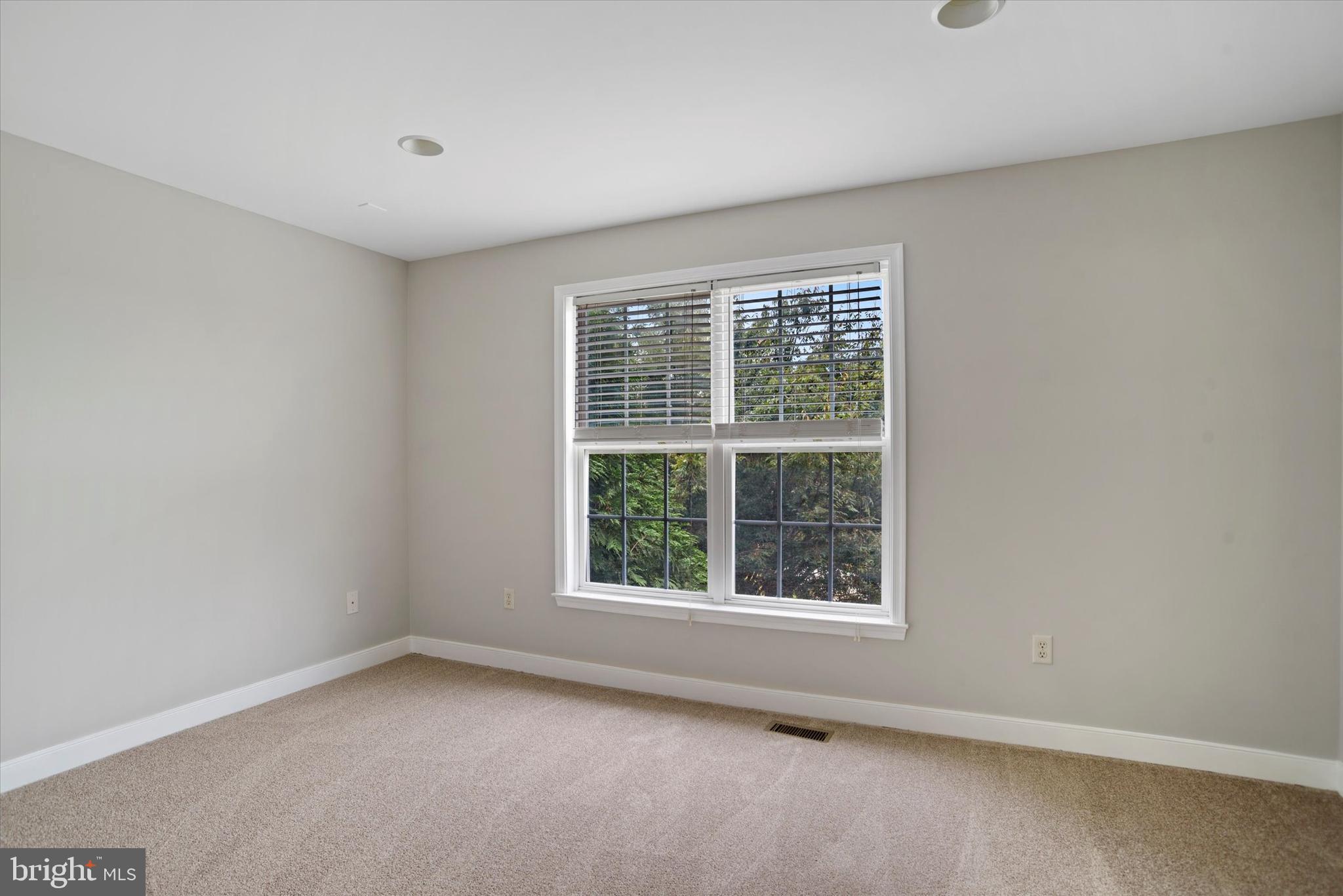 FAIRWOOD - Residential Lease