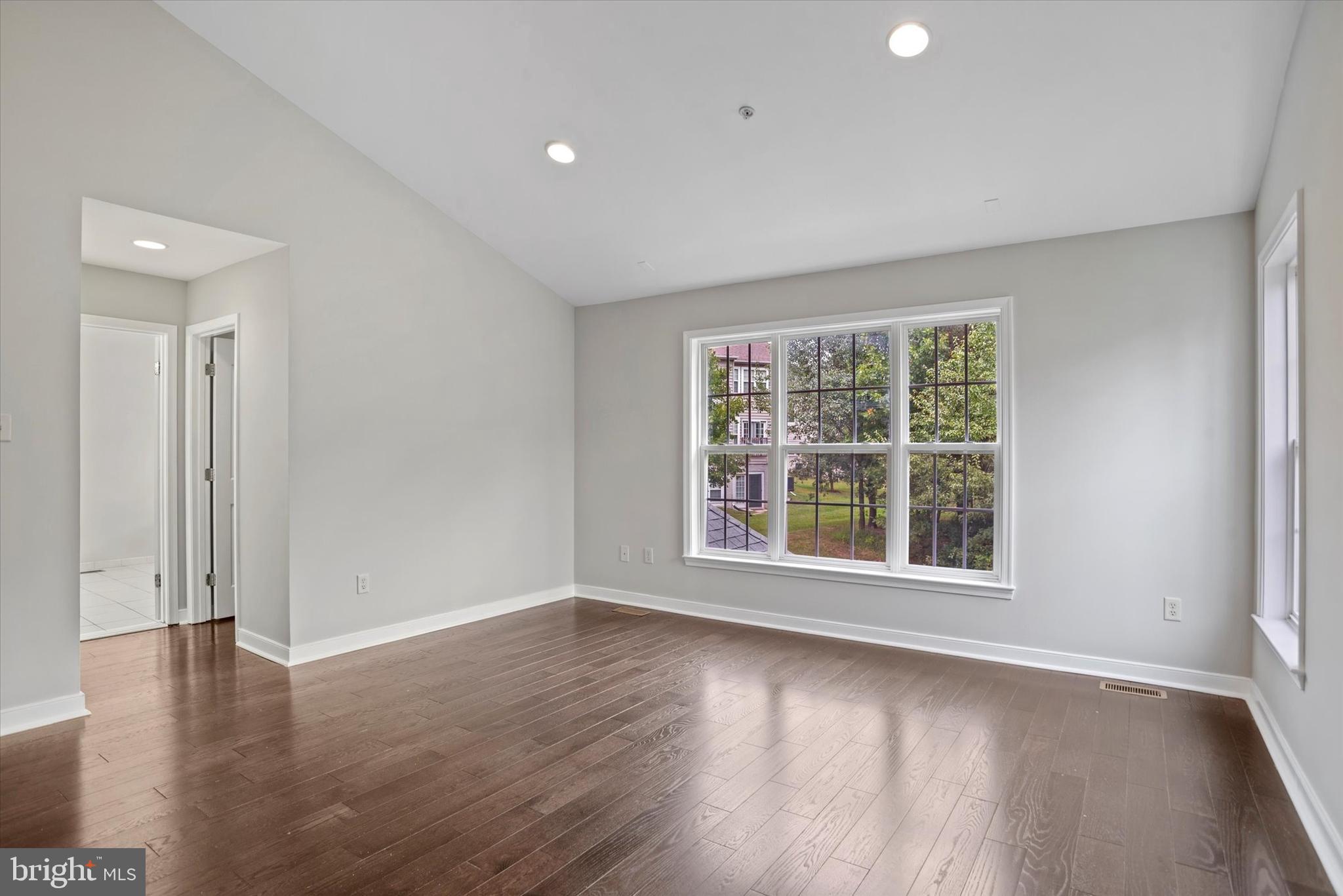 FAIRWOOD - Residential Lease