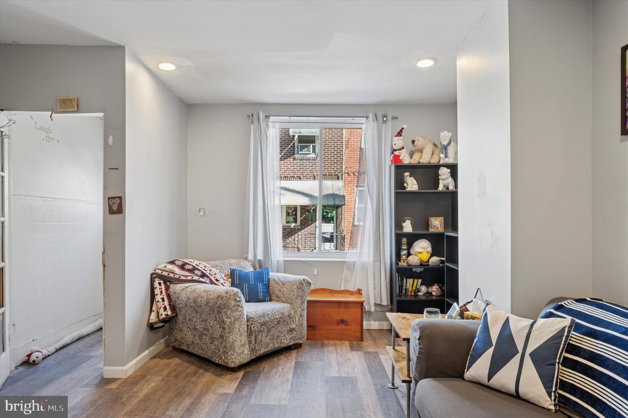 EAST PASSYUNK CROSSING - Residential