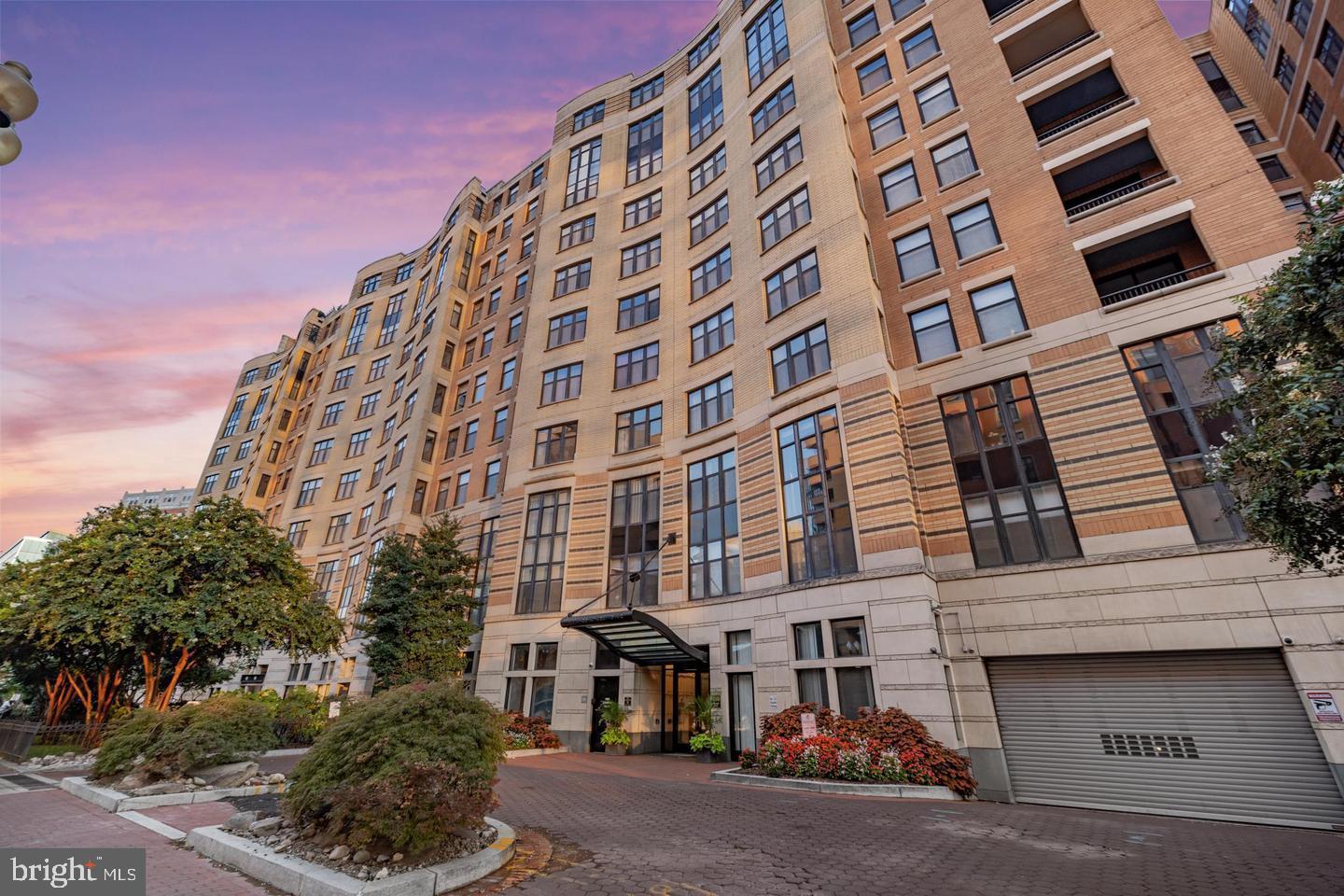 400 MASSACHUSETTS AVENUE NW 816