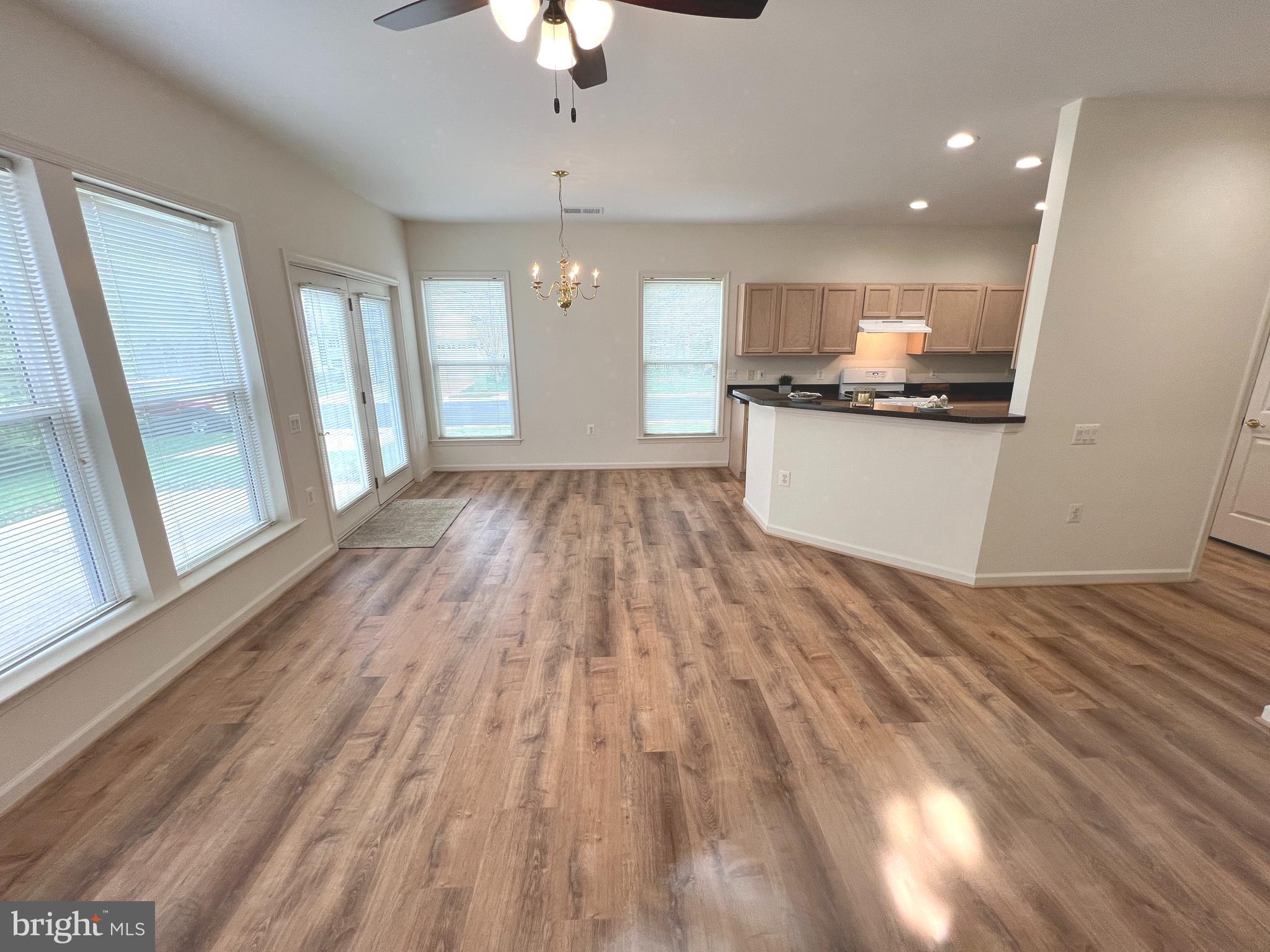 FALLS RUN - Residential