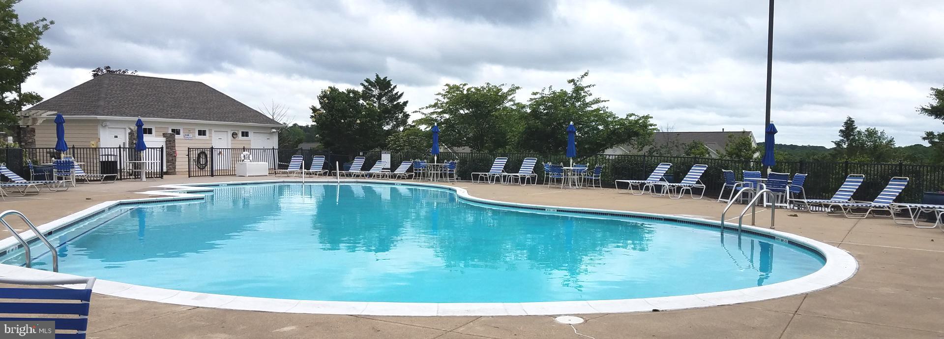 FALLS RUN - Residential