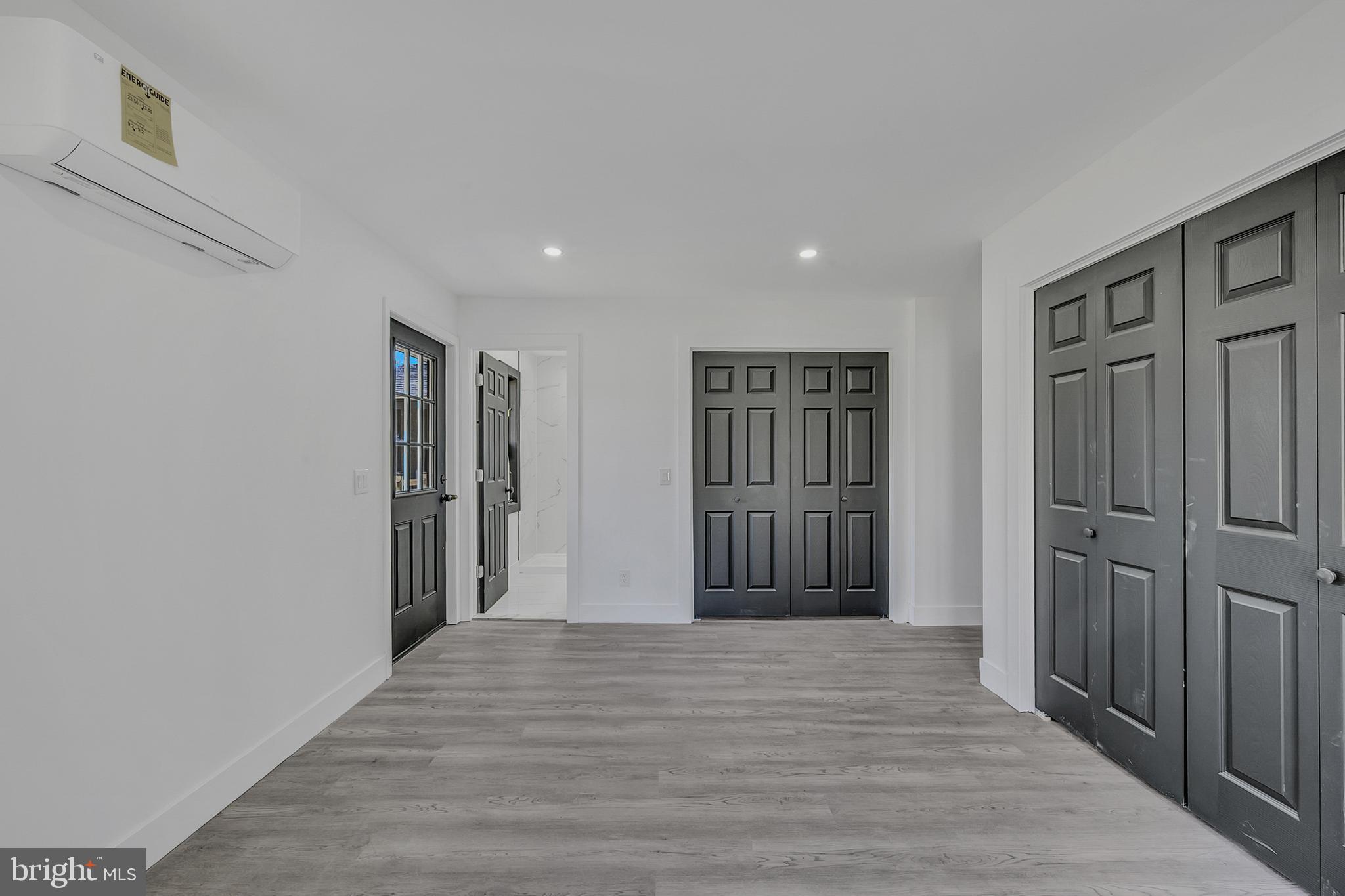 POCONO FARMS - Residential