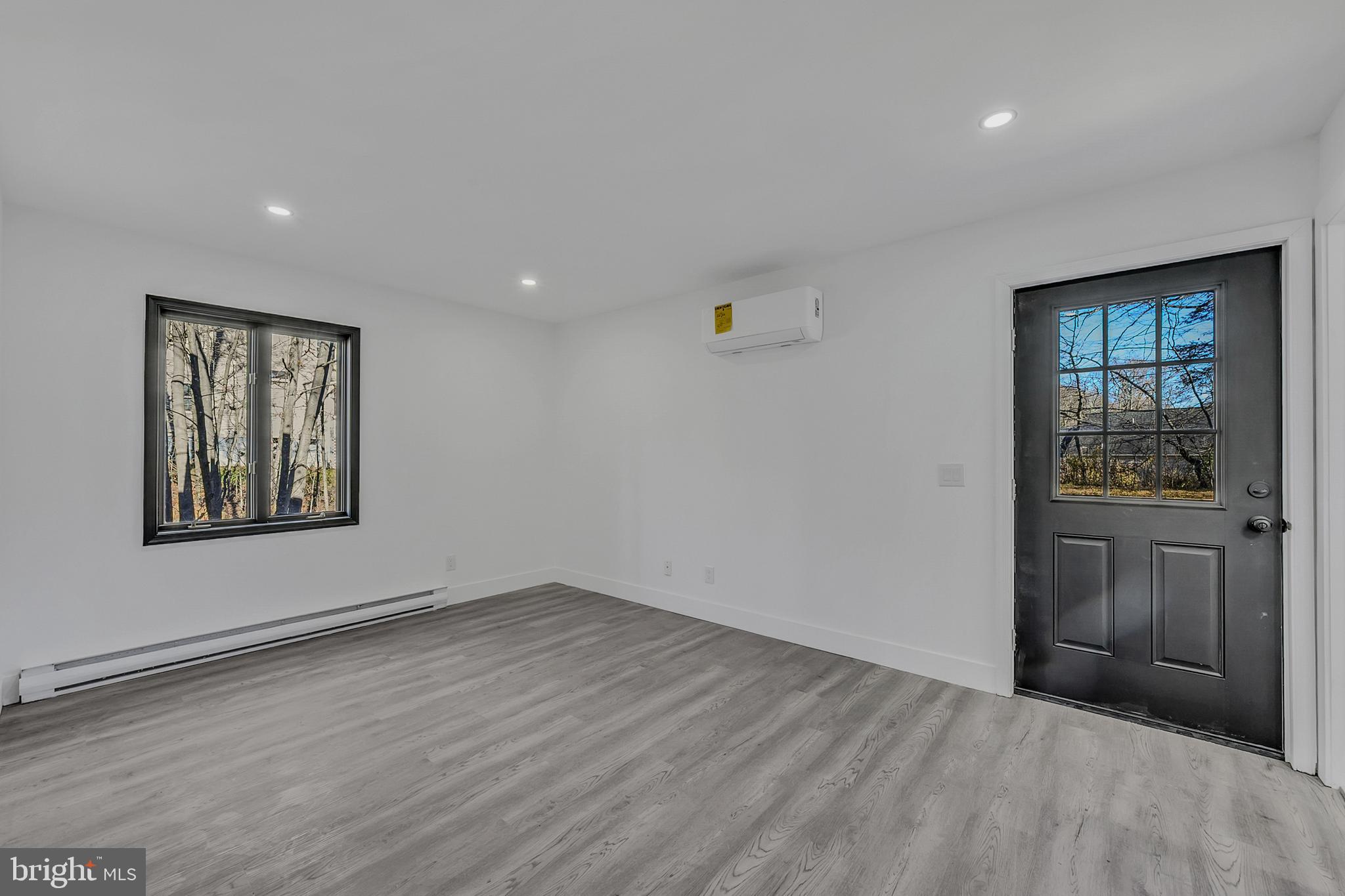 POCONO FARMS - Residential