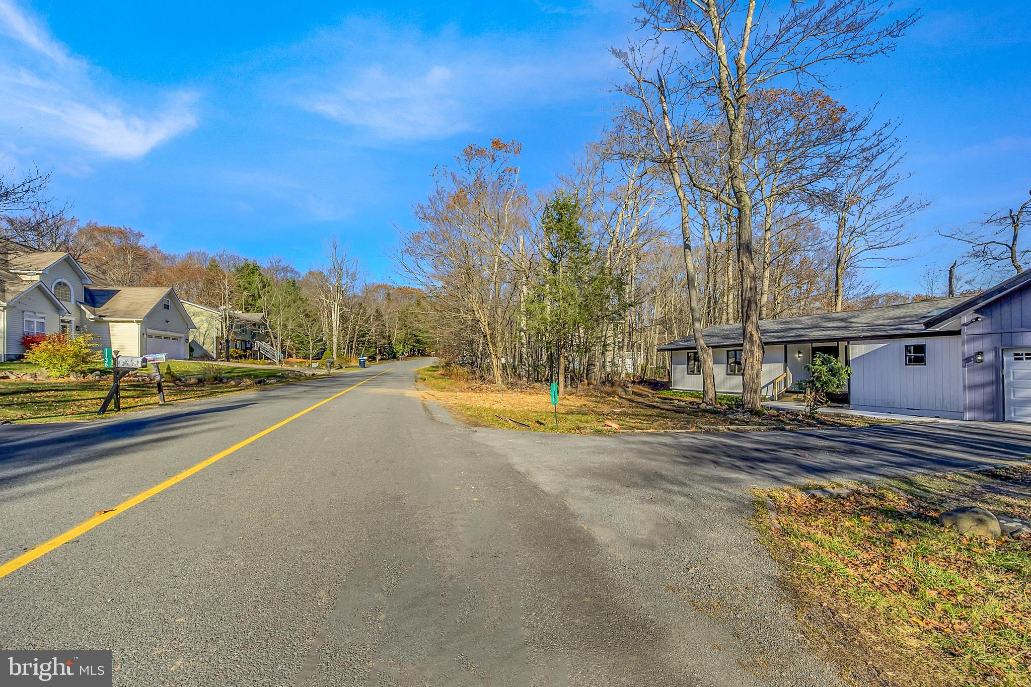 POCONO FARMS - Residential