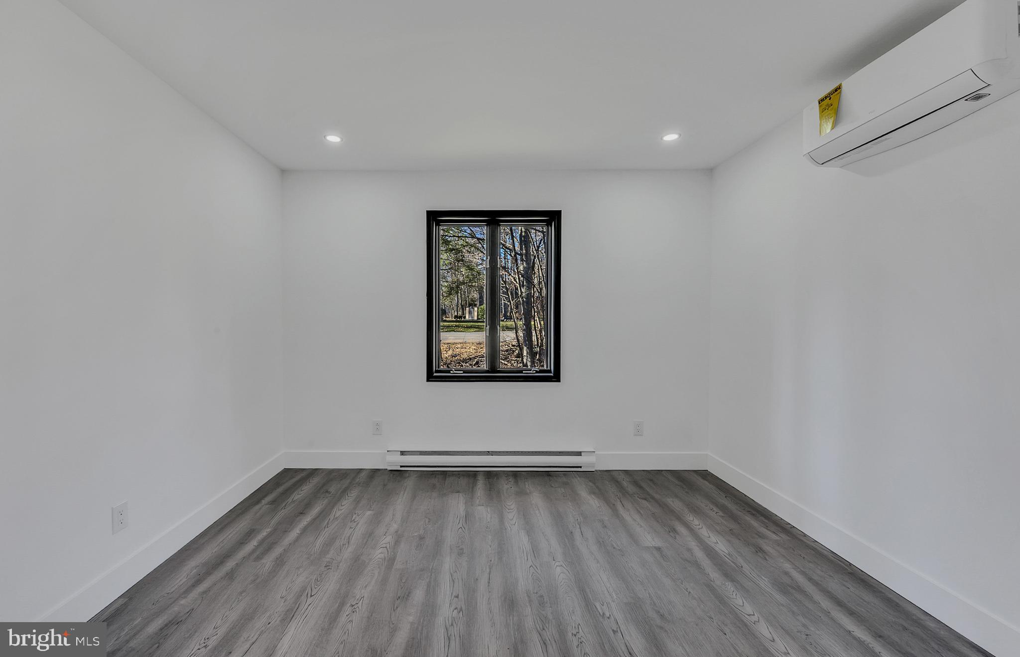 POCONO FARMS - Residential