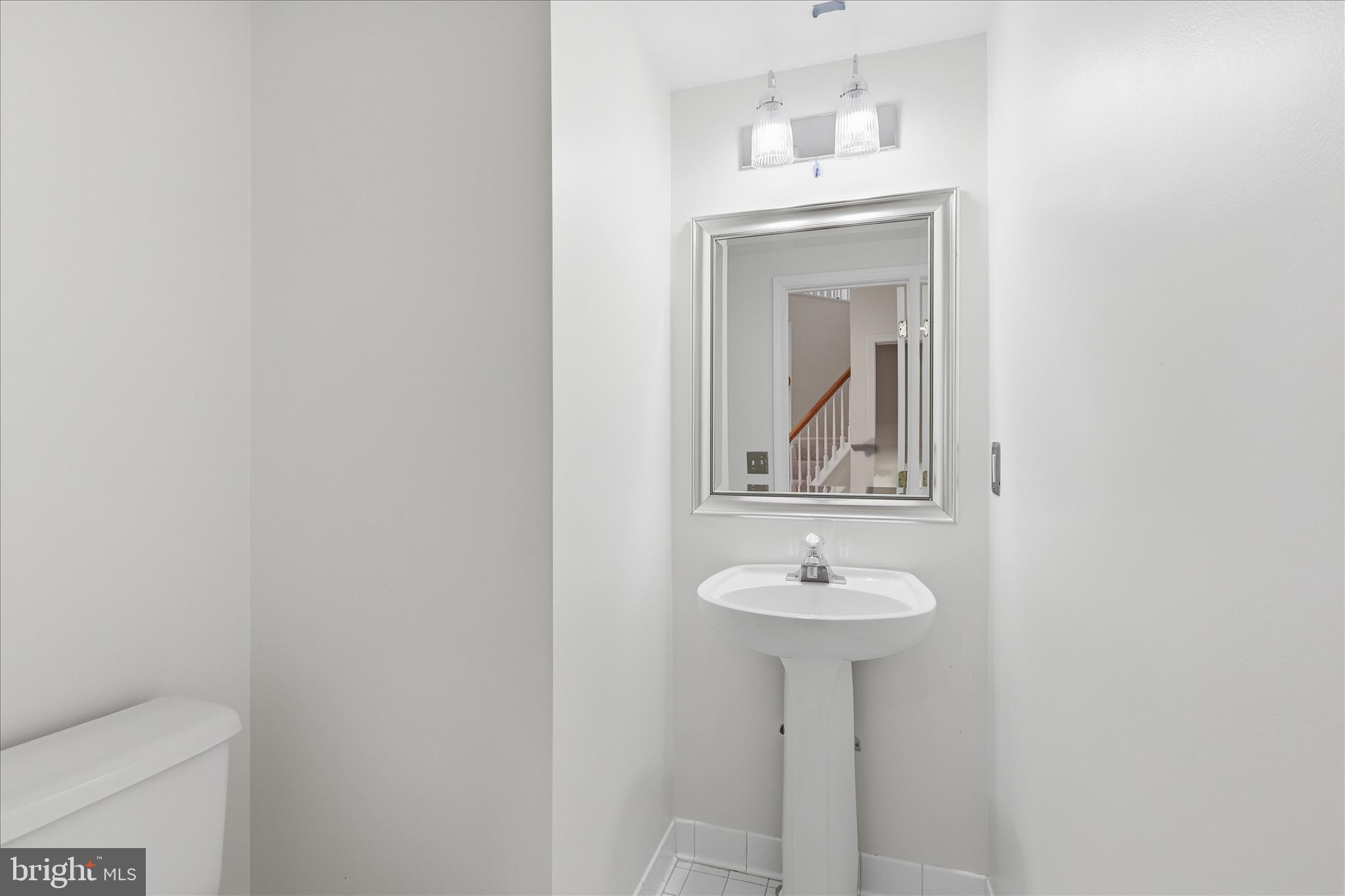 SOUTH RIDING - Residential Lease