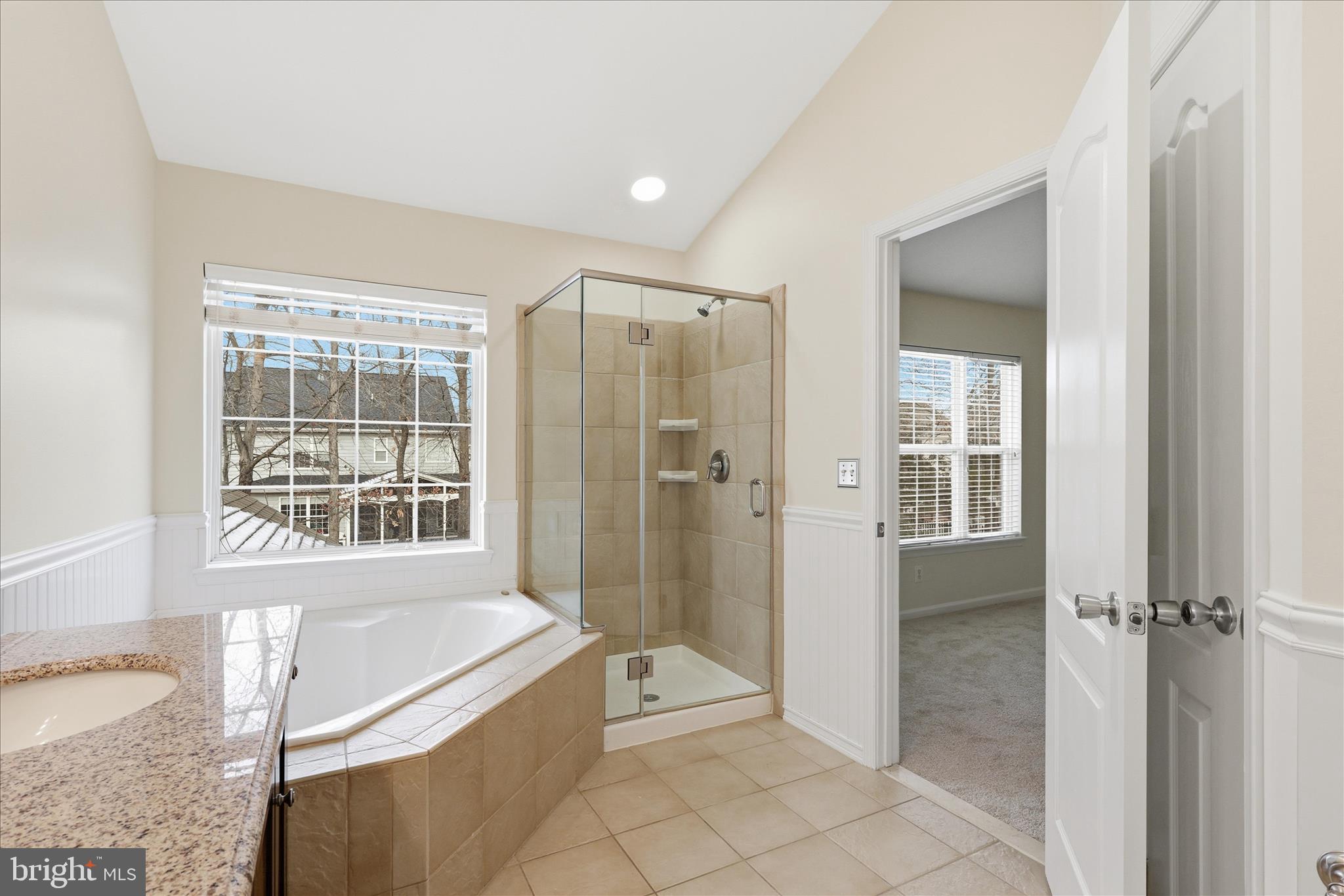 SOUTH RIDING - Residential Lease