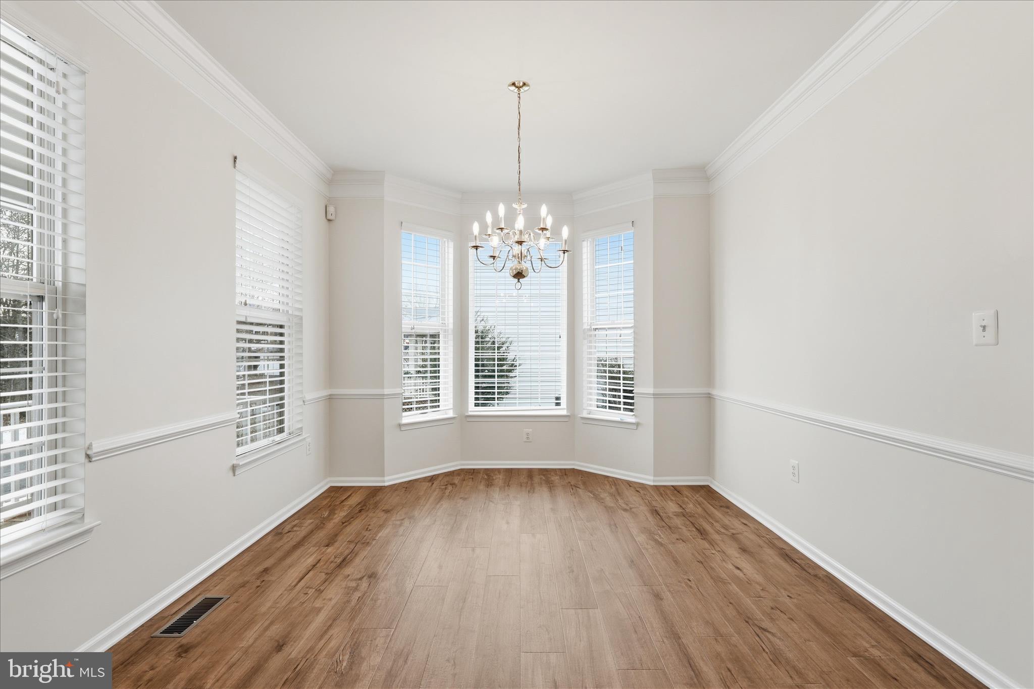 SOUTH RIDING - Residential Lease