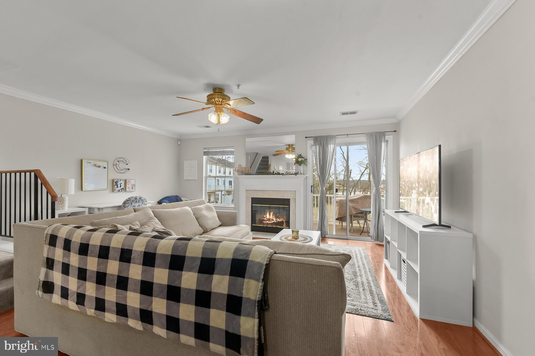 CEDAR GROVE AT CROFTON - Residential