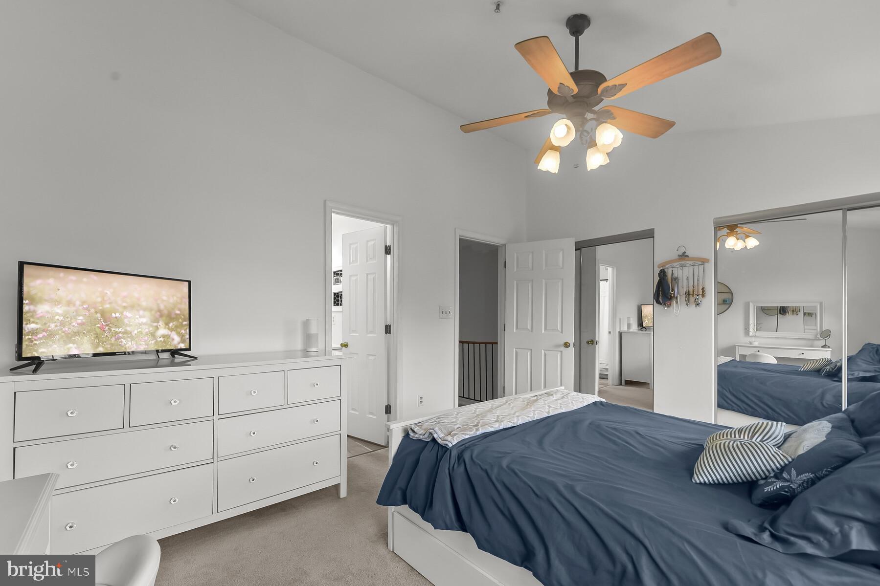 CEDAR GROVE AT CROFTON - Residential