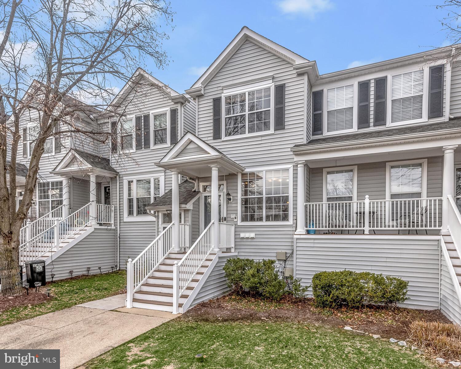 CEDAR GROVE AT CROFTON - Residential