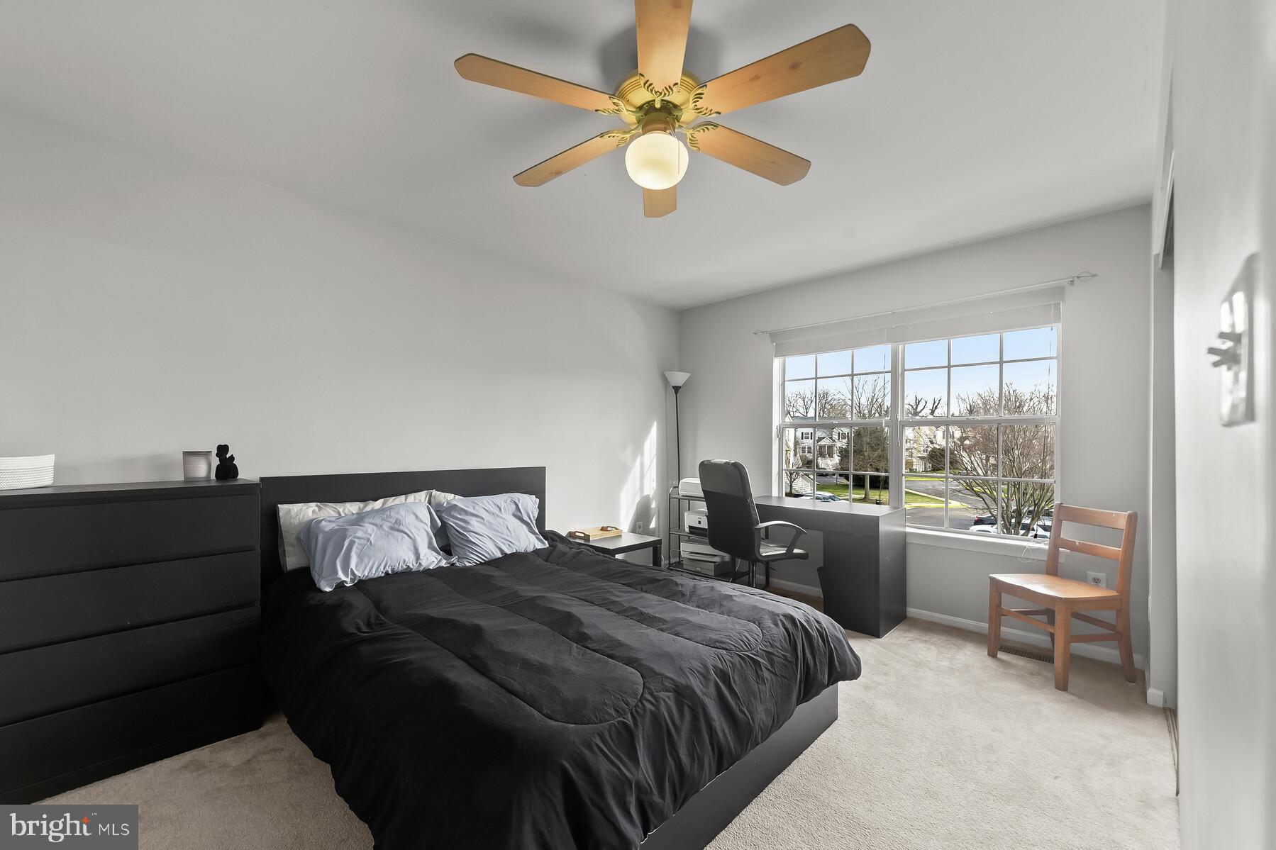 CEDAR GROVE AT CROFTON - Residential