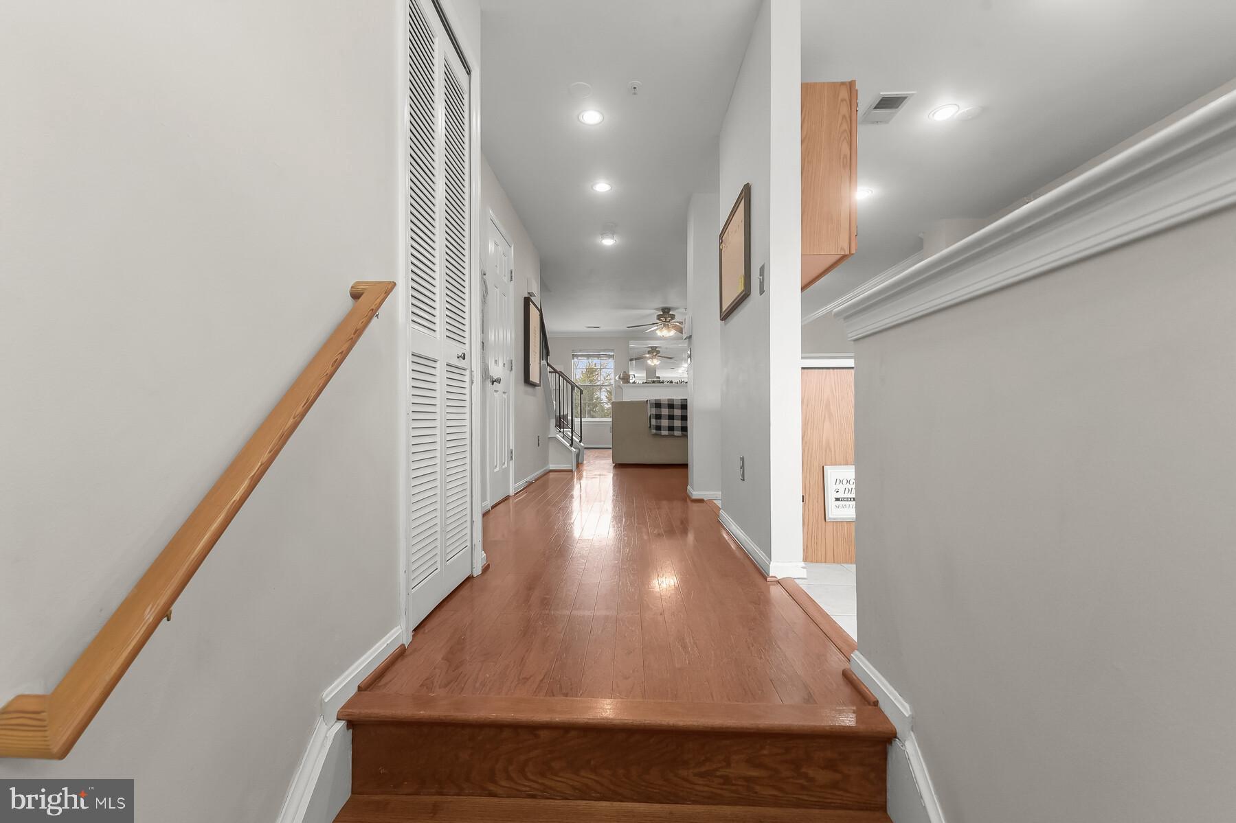 CEDAR GROVE AT CROFTON - Residential