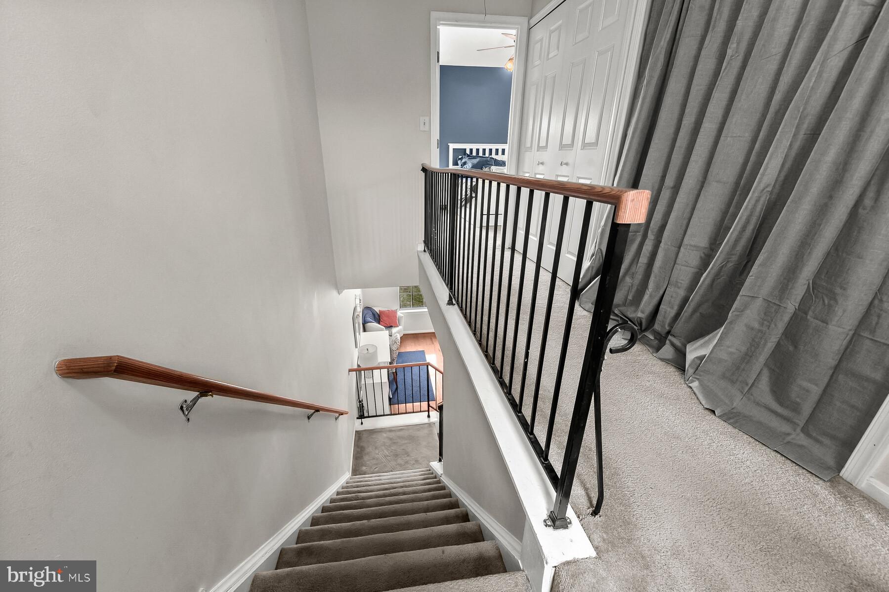 CEDAR GROVE AT CROFTON - Residential