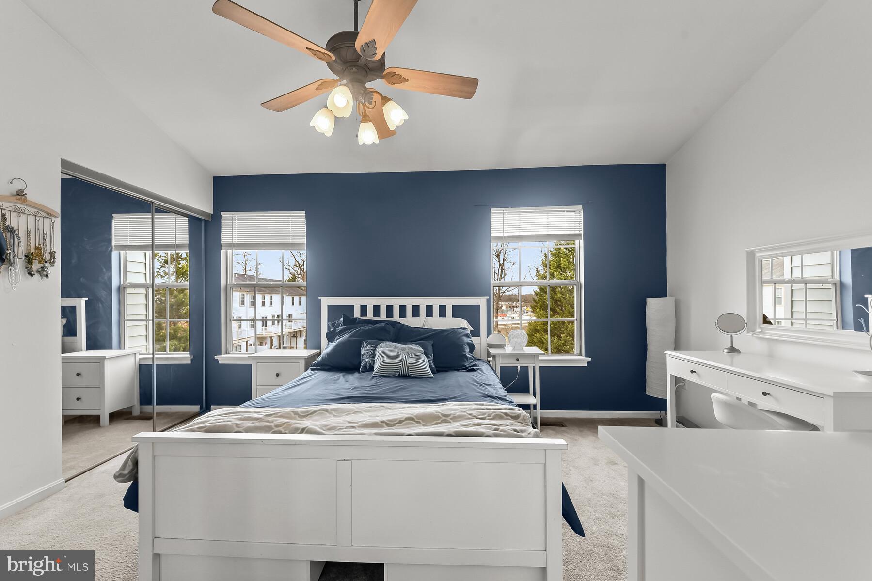 CEDAR GROVE AT CROFTON - Residential