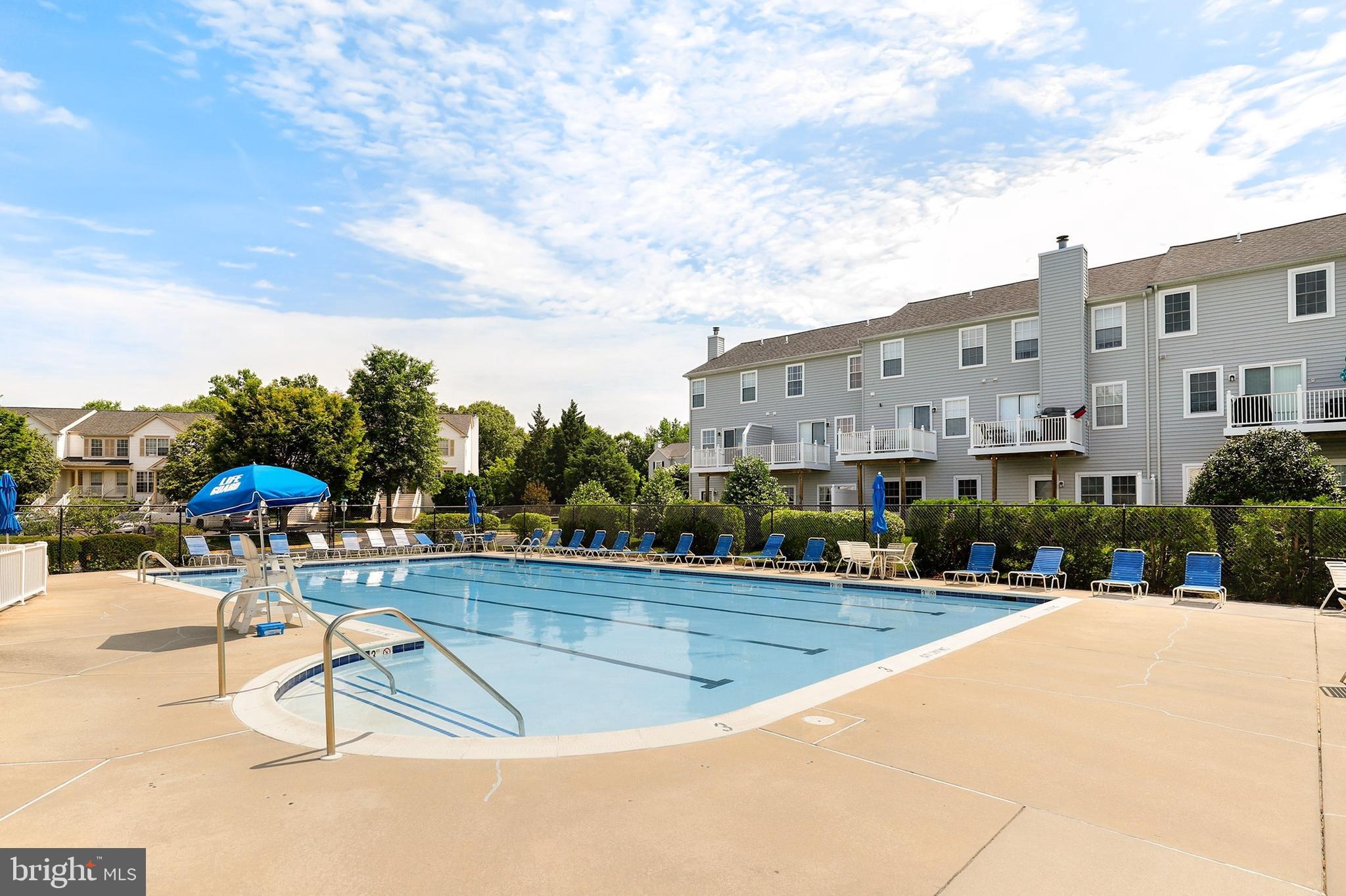 CEDAR GROVE AT CROFTON - Residential