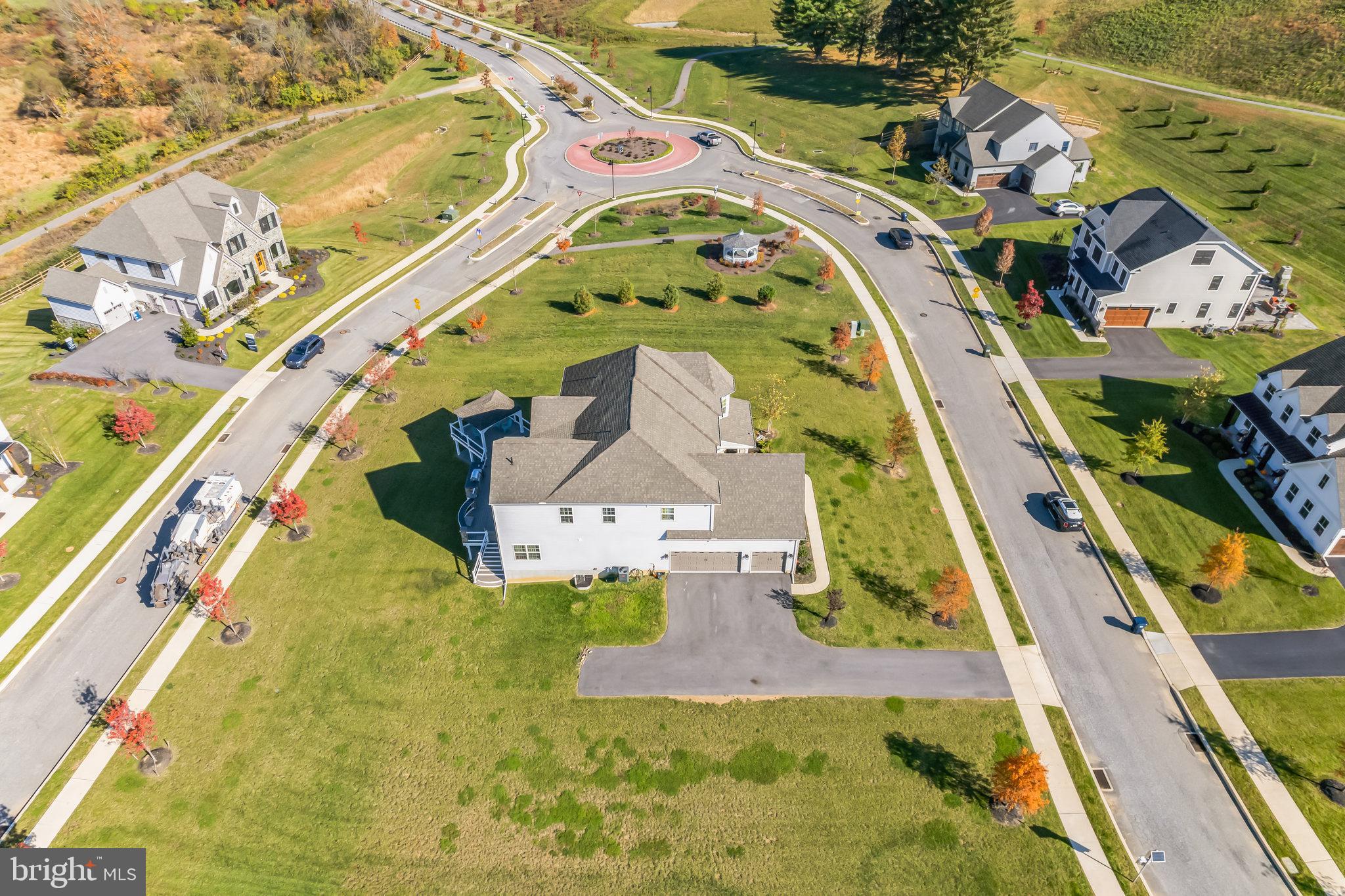 EDGEMONT - Residential