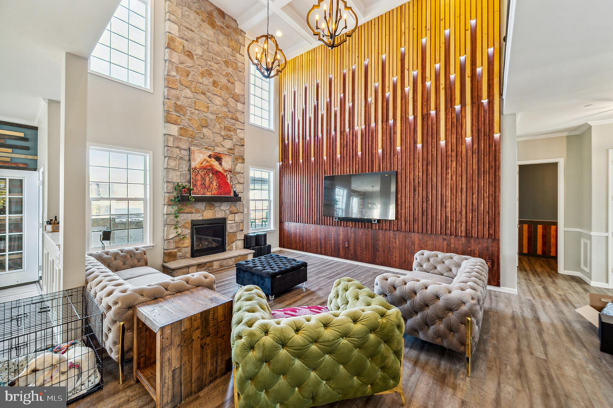 EDGEMONT - Residential