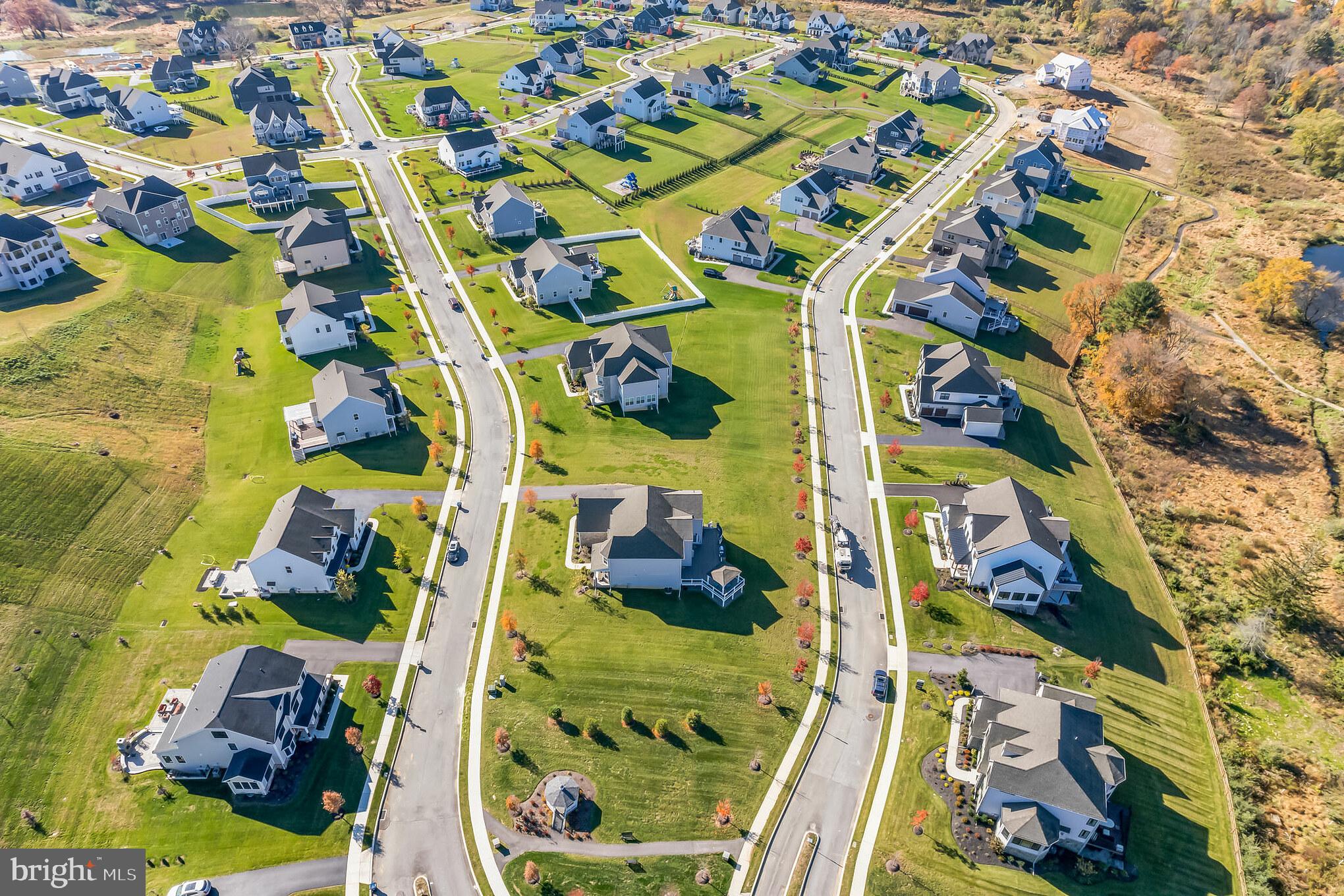 EDGEMONT - Residential