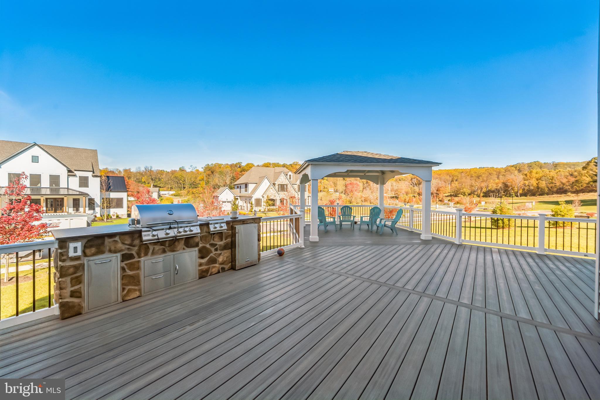 EDGEMONT - Residential