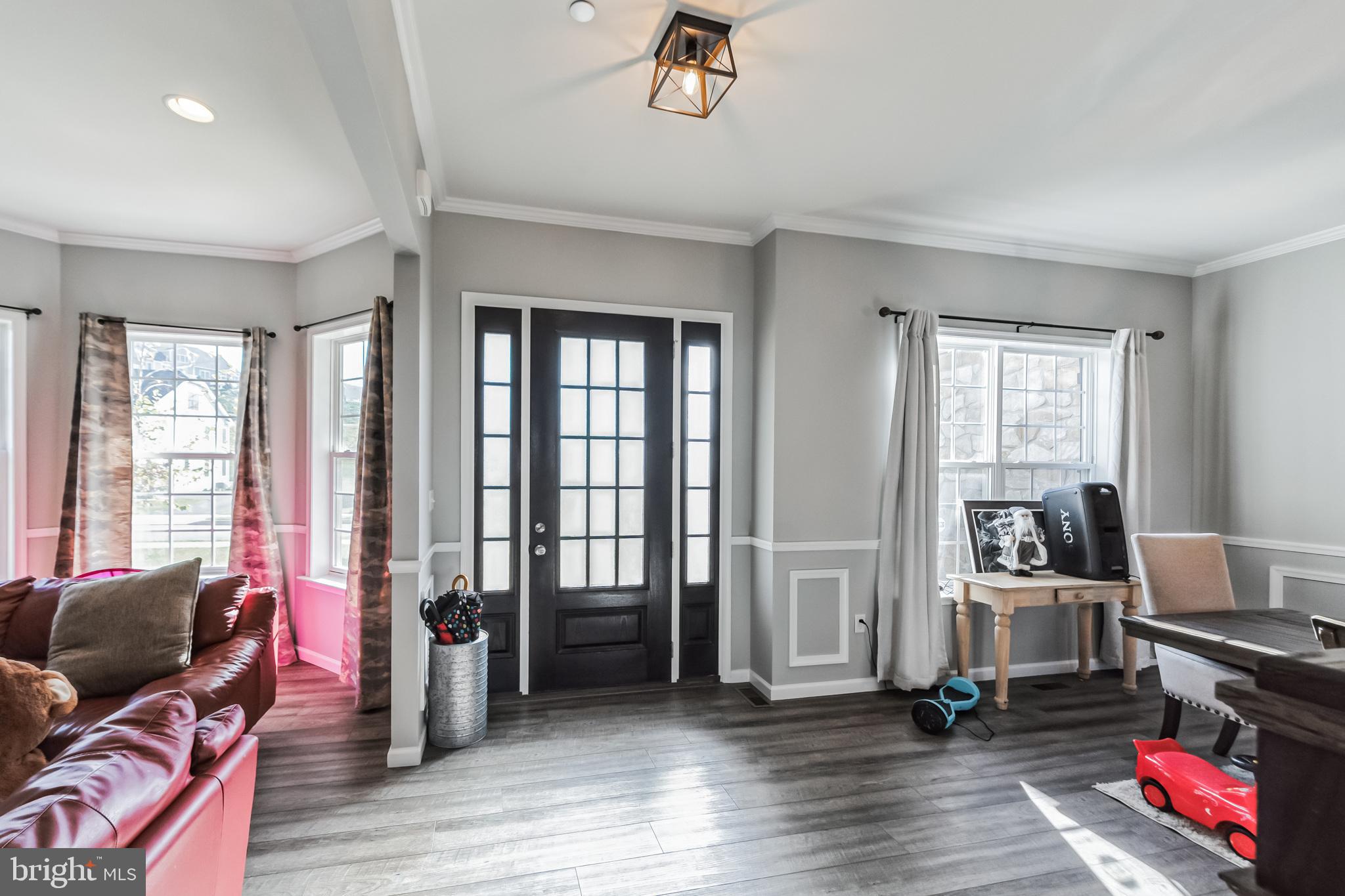 EDGEMONT - Residential